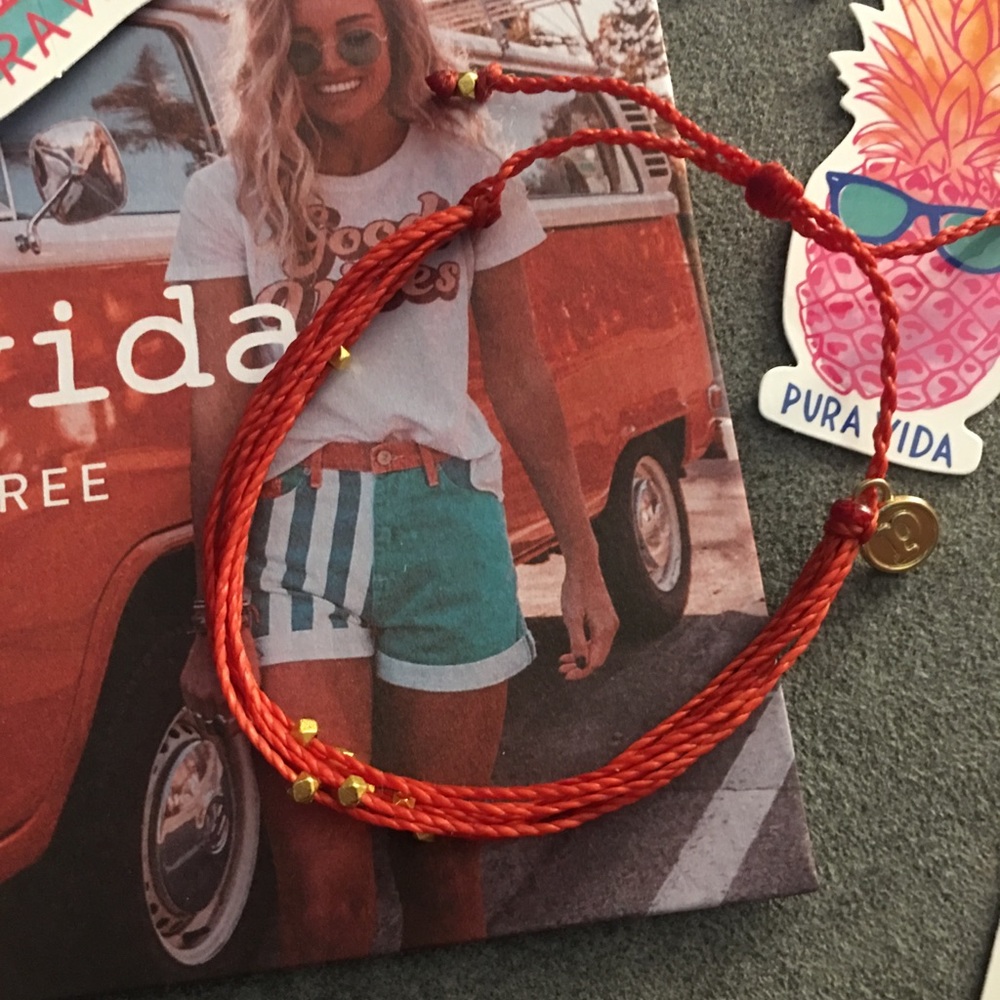 Pura Vida June Monthly Club